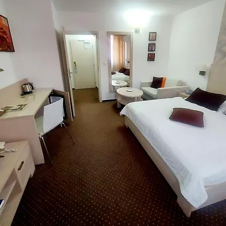 Hotel Slameny Dom & 4*